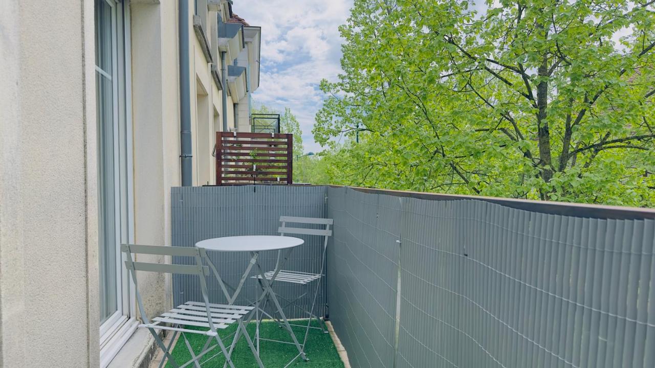 Apartment 3 Bedroomed Serris Val D'Europe Disneyland Paris Exterior photo